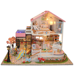 3D Wooden Doll House